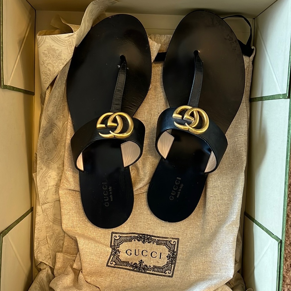 Gucci Flip flops size 38 1/2